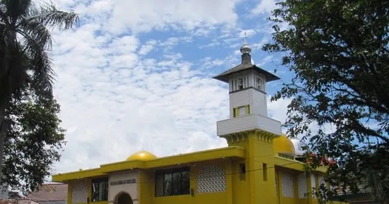 Masjid At-Thohiriyah: Tempat Berkumpul yang Ramah untuk Pemudik Cilacap